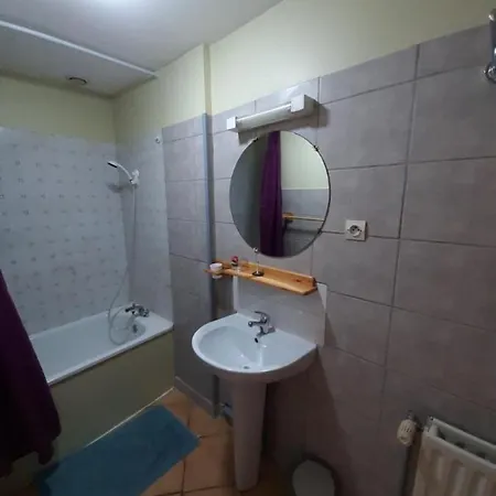 Gites-chambres D'hotes Calypso Bed and Breakfast 3*