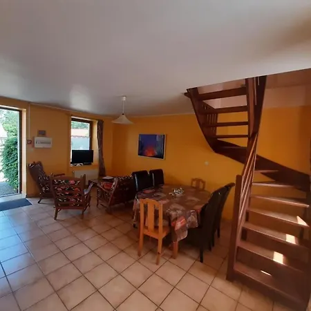 Gites-chambres D'hotes Calypso Bed and Breakfast