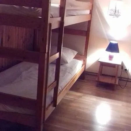 Gites-chambres D'hotes Calypso Bed & Breakfast 3*