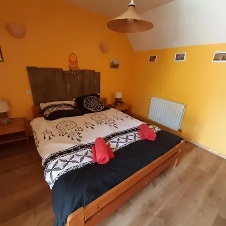 Bed & Breakfast Gites-chambres D'hotes Calypso Marquise